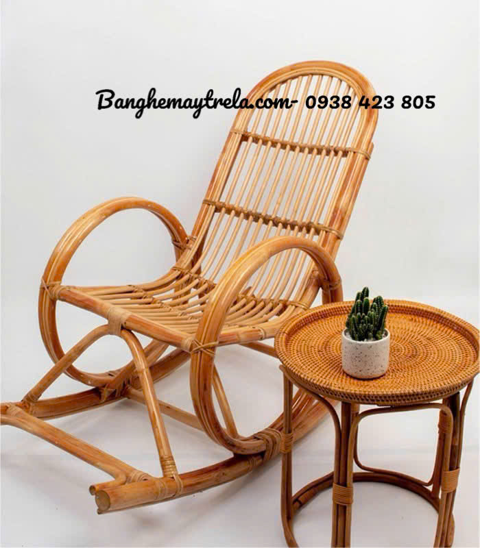 Ghế bập bênh mây tre đan nhỏ gọn